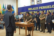 Penyerahan Daftar Isian Pelaksanaan Anggaran (Dipa) Tahun Anggaran 2015